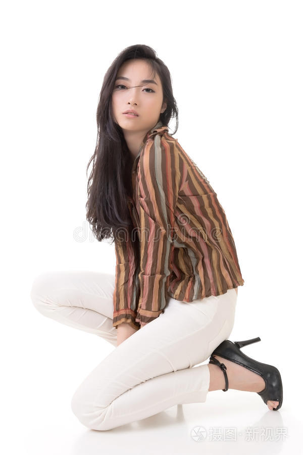 百丽官·觉醒